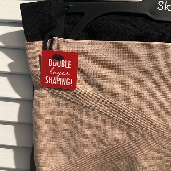 SKINNY GIRL Double Layer Smoothers & Shapers. Shaping High-Waist Briefs. Various - Picture 2 of 5